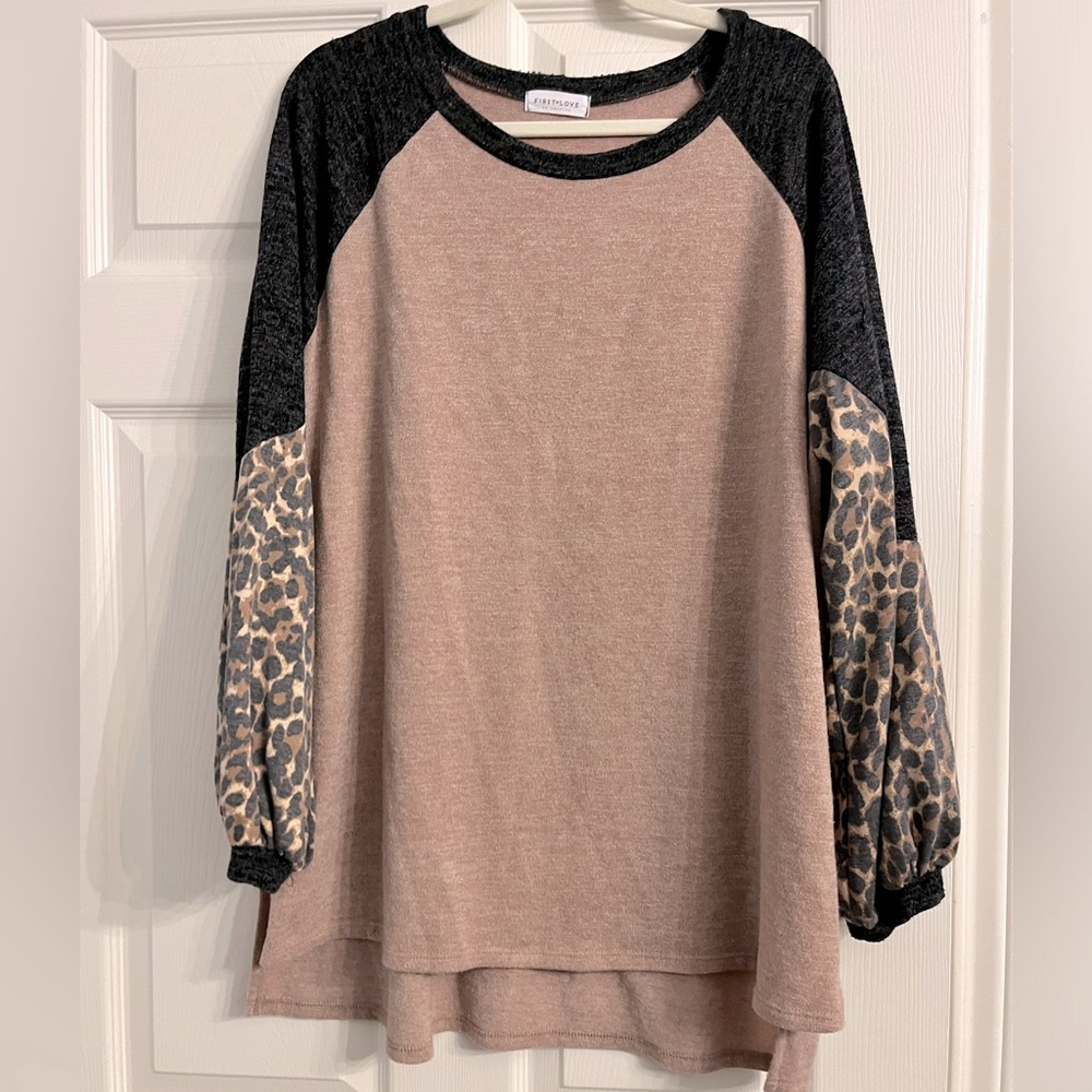 Leopard Print pullover 2X